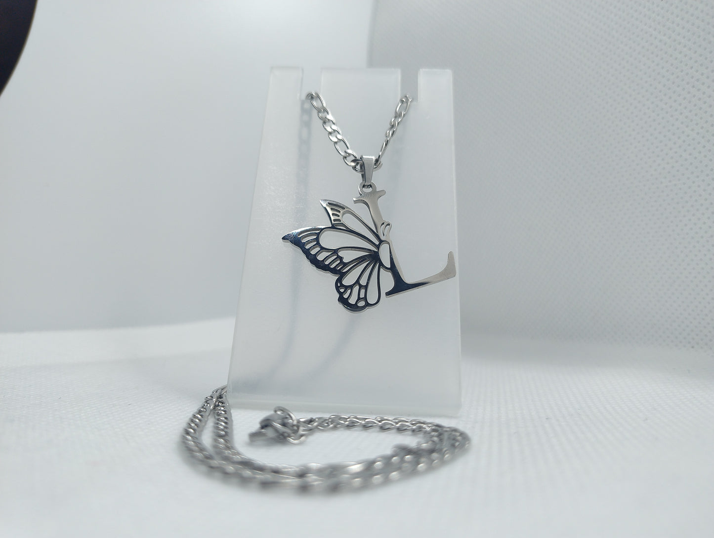 Collana Iniziale Farfalla – Acciaio Inossidabile