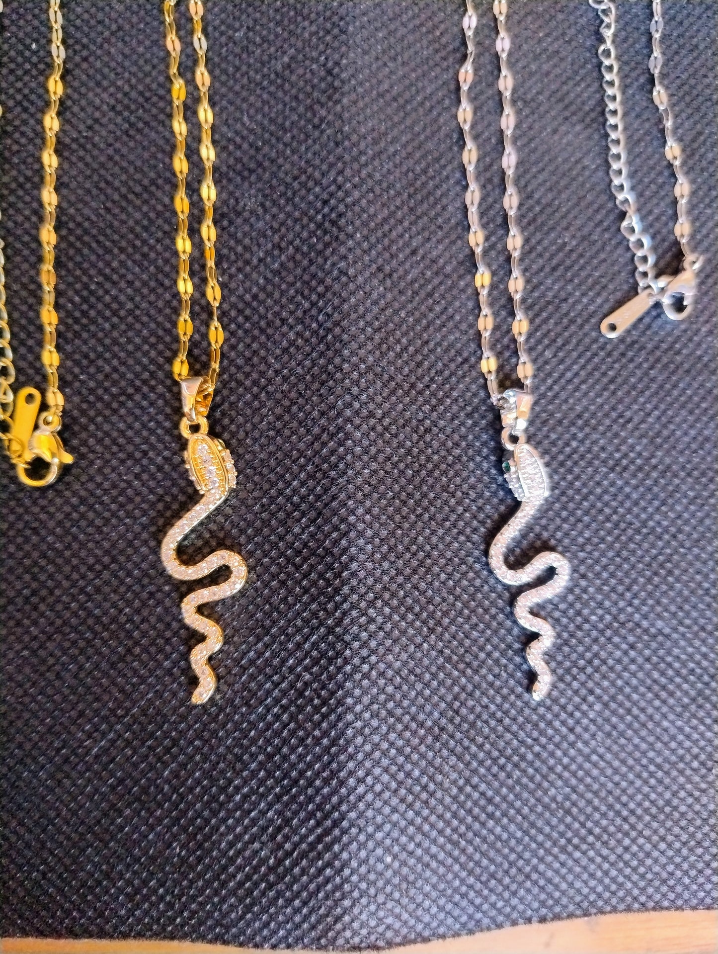 Collana Cobra splendente