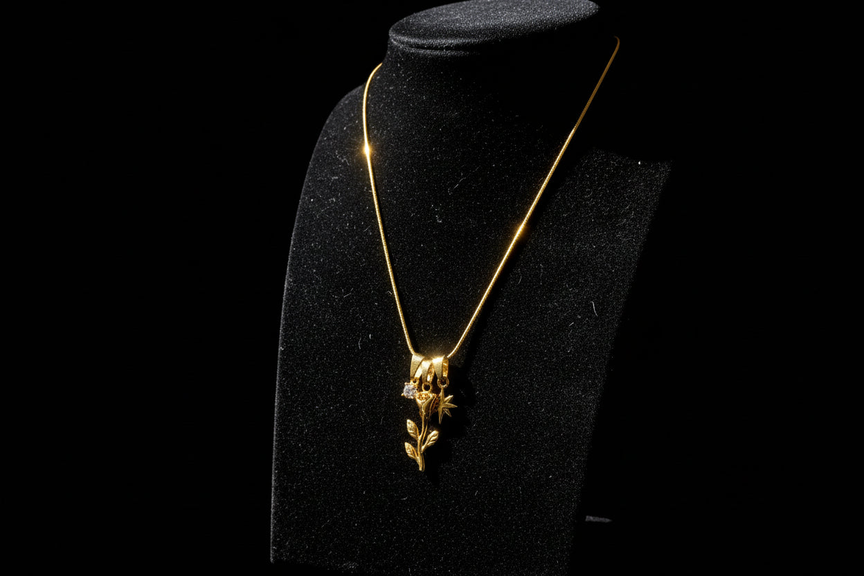 Collana Luce di Rosa 🖤 Punto Luce, Rosa e Stella