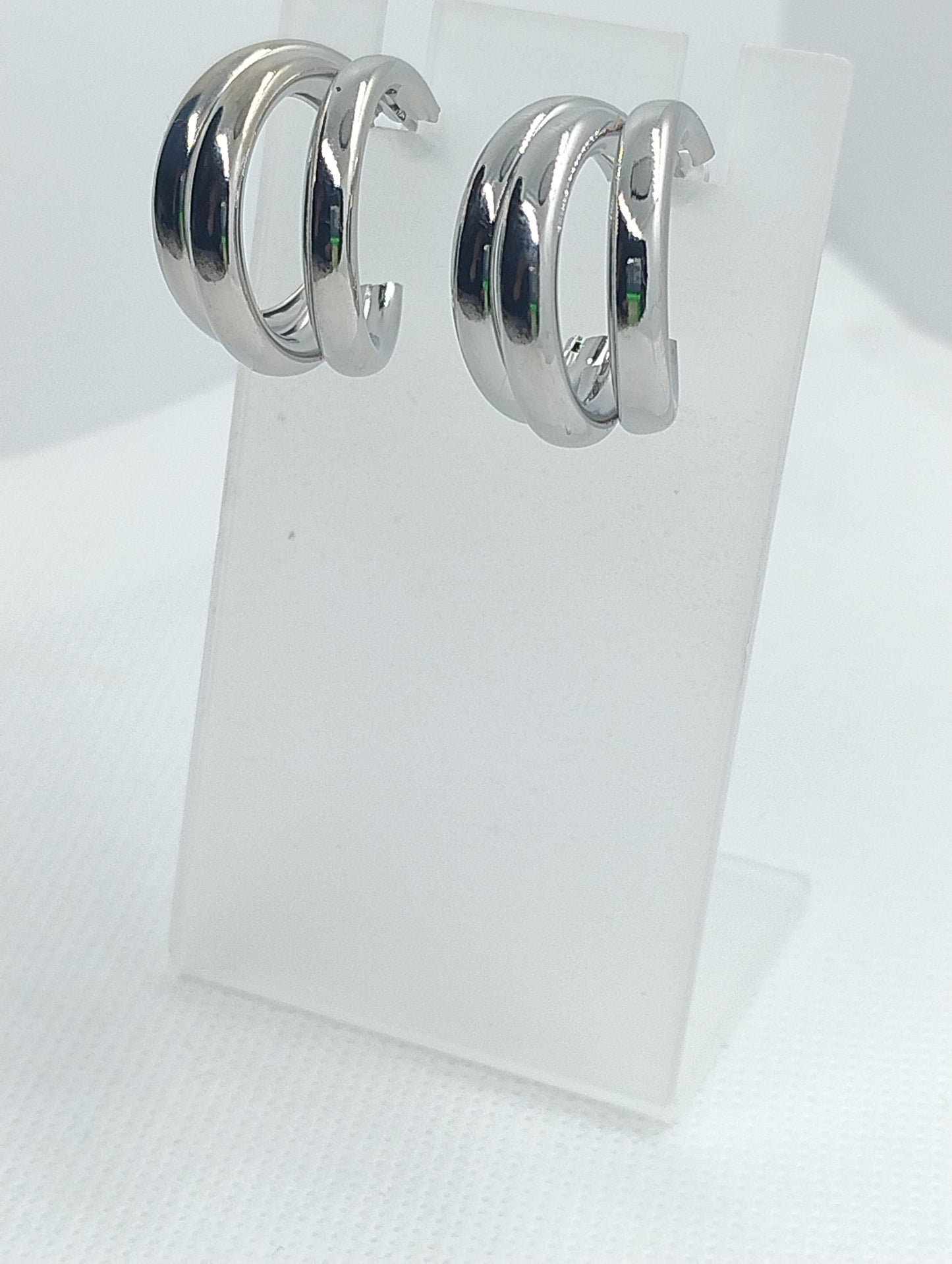 (omaggi)Orecchini Doppio Cerchio – Eleganza silver