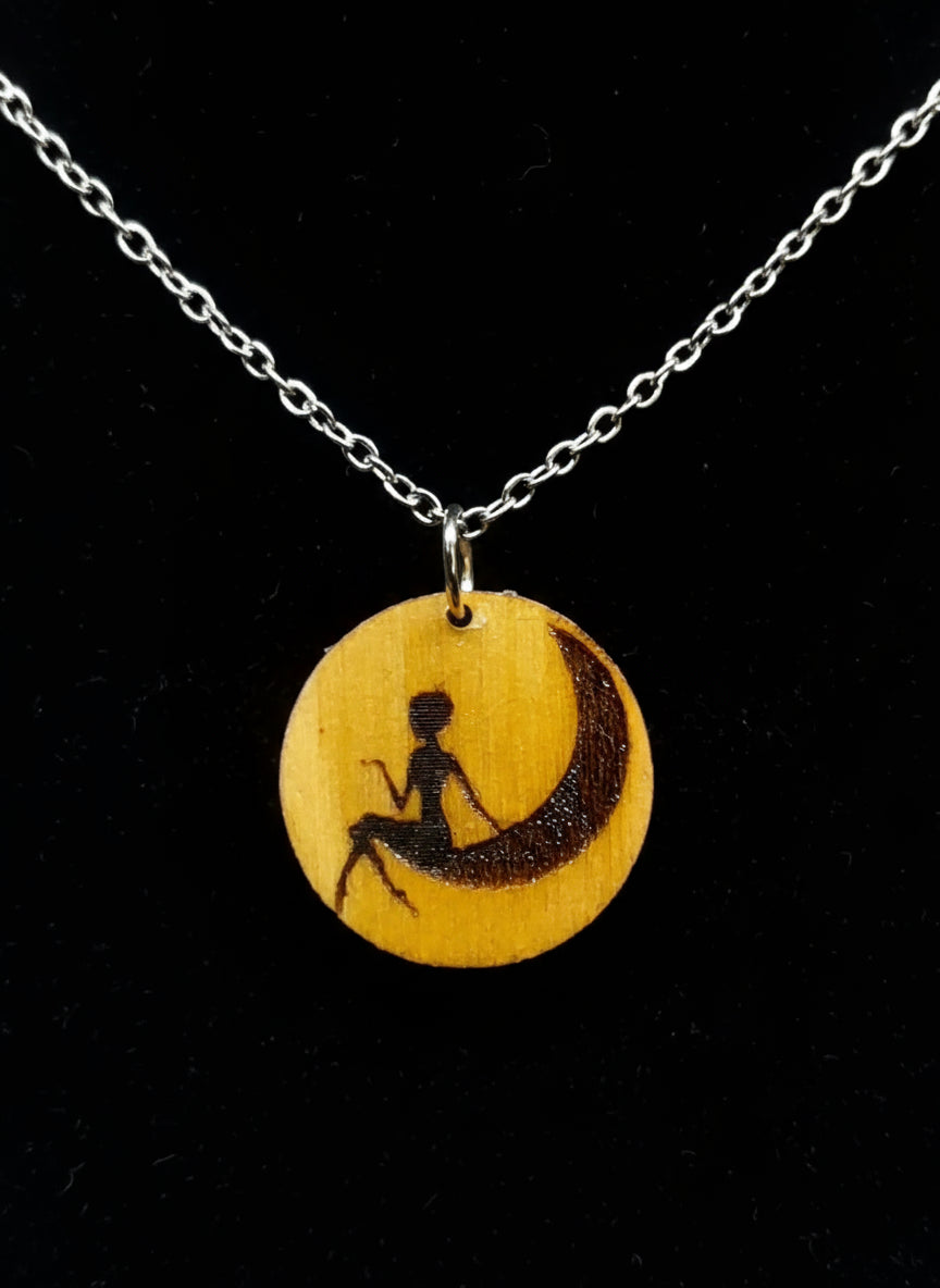 Collana “Spicchio di Luna” – Creazione Artigianale