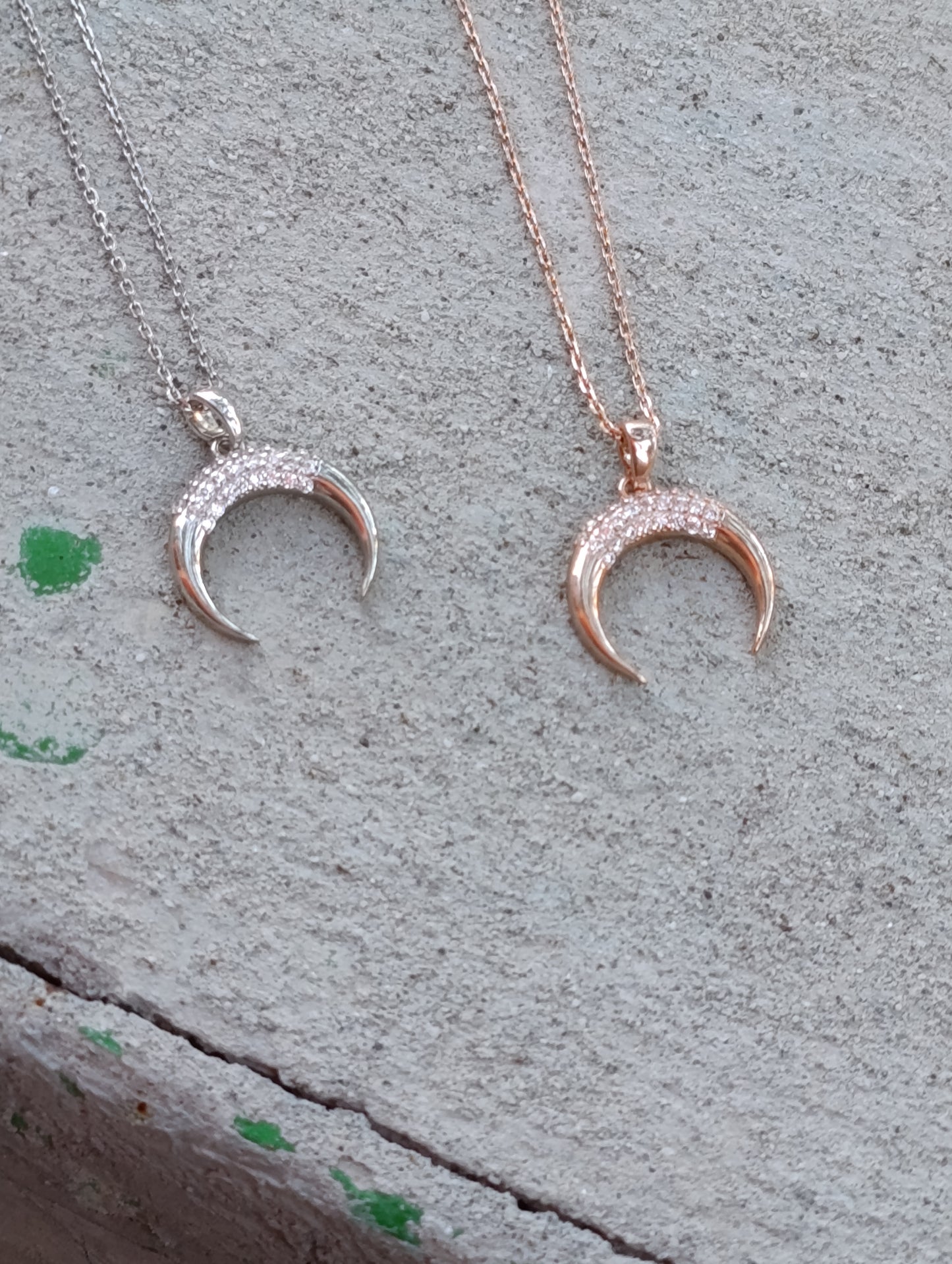 Collana Miss Luna Storta 🖤 Bijoux con Luna e Strass in Ottone