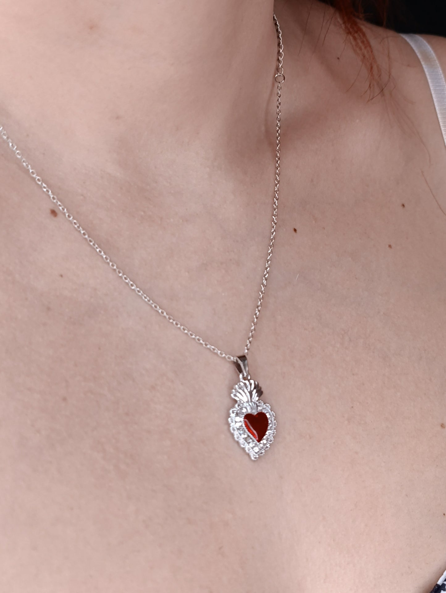 Collana Palpito d'Amore 🖤 Cuore Sacro in Acciaio Inossidabile 316L