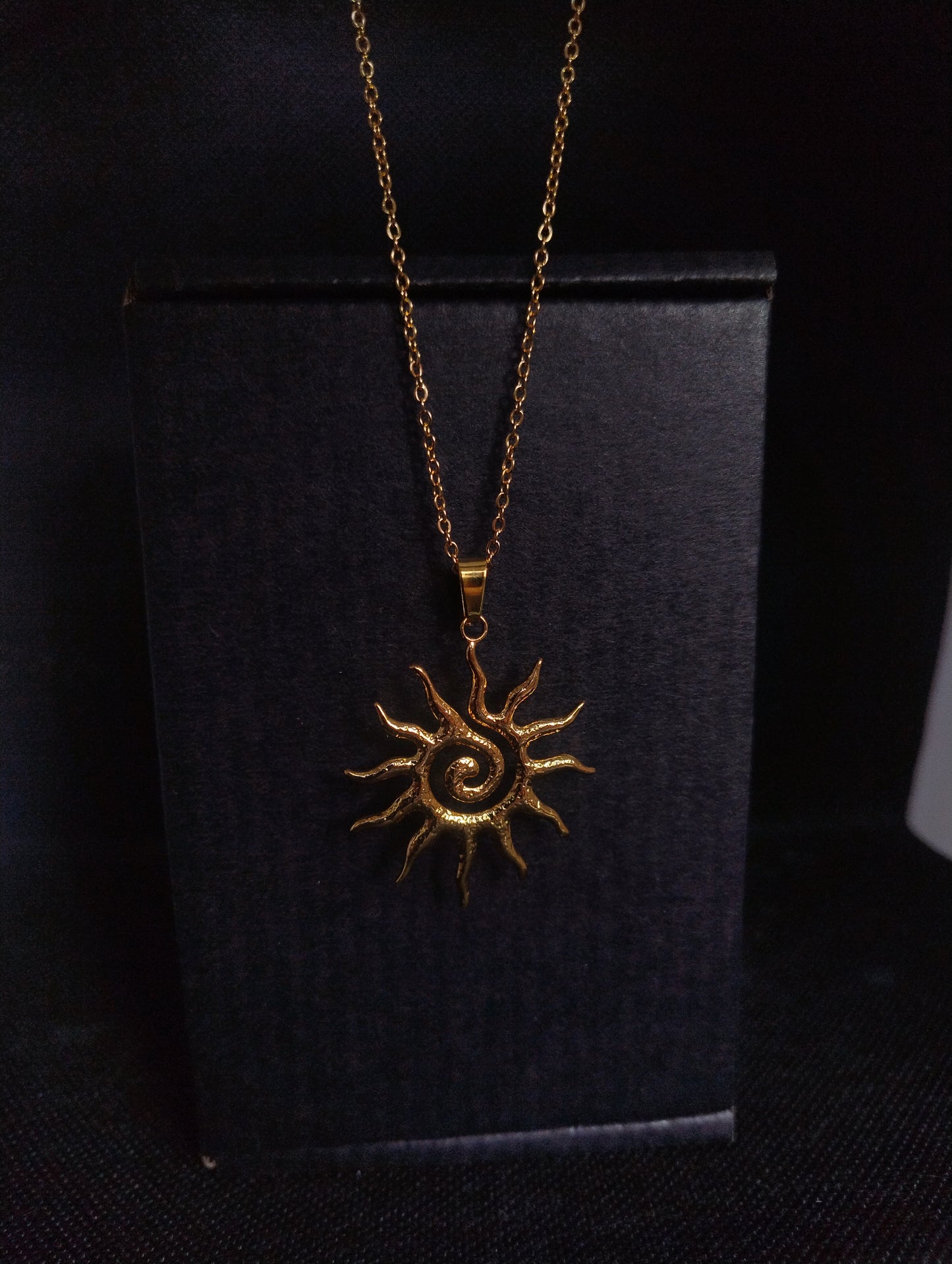 Collana Spirale solare
