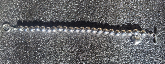 Bracciali sonaglio una vita tra le pagine