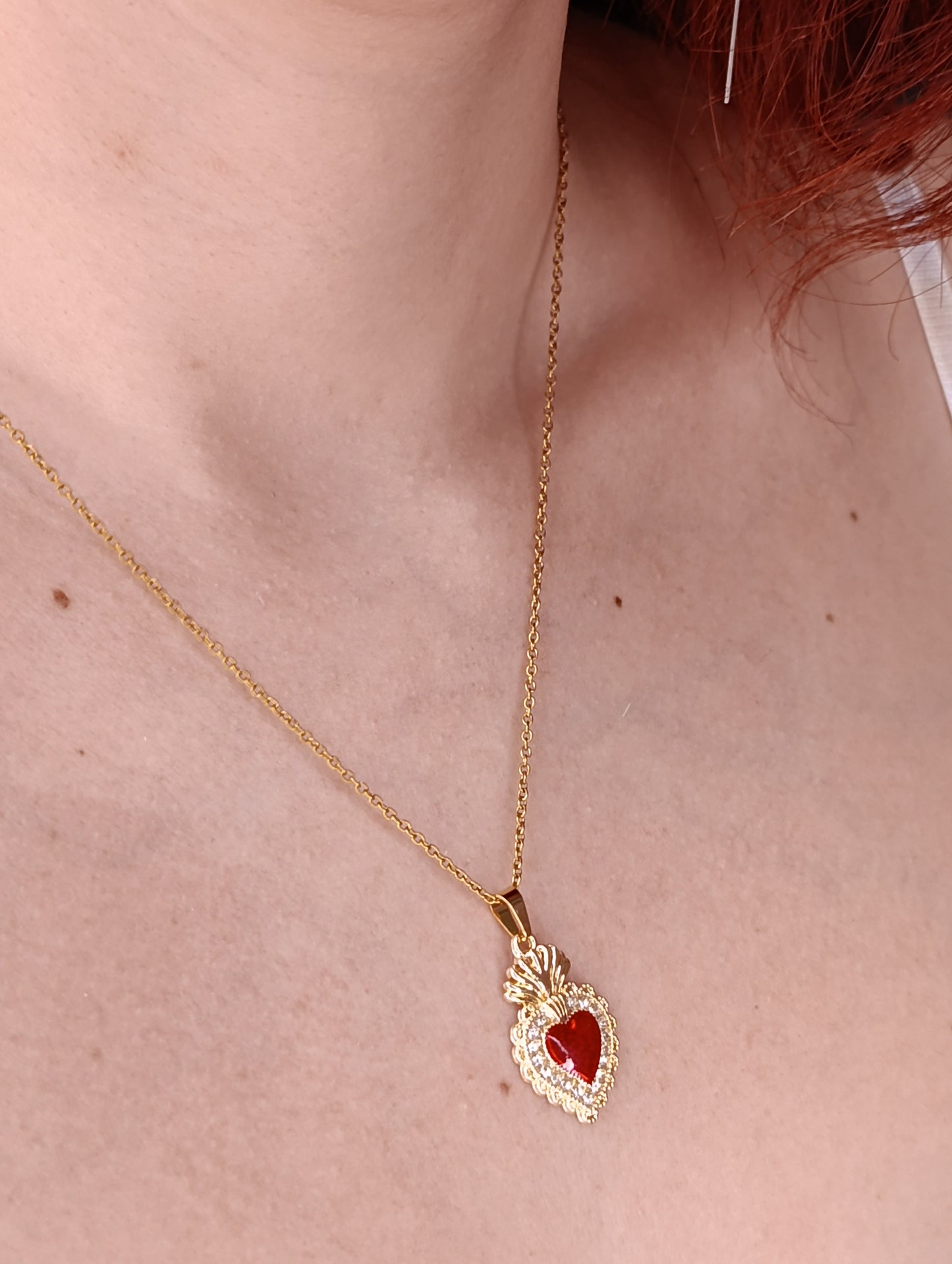 Collana Palpito d'Amore 🖤 Cuore Sacro in Acciaio Inossidabile 316L