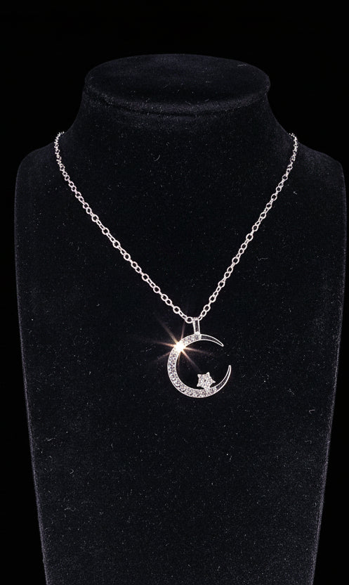 Collana Luce Lunare 🖤 Charm Luna e Stelle in Acciaio 316L su Catena in Ottone