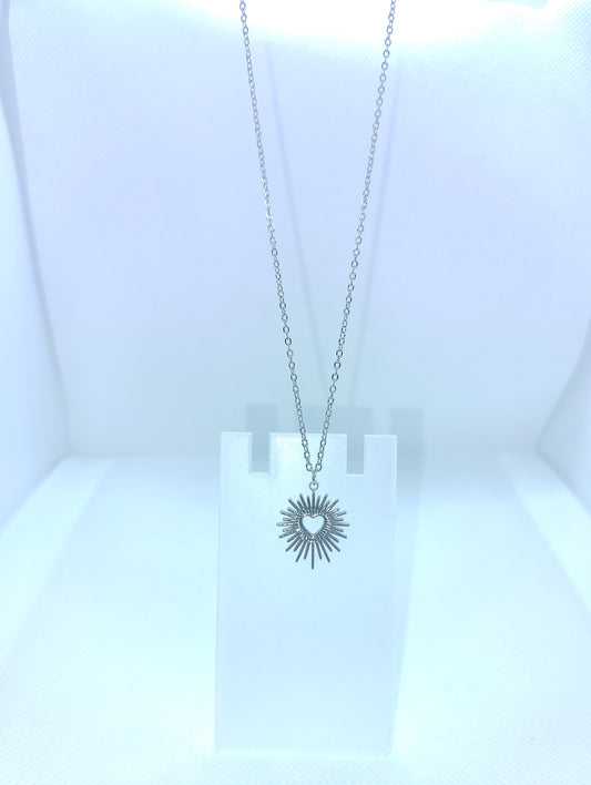 Collana Cuore Solare in Acciaio Inossidabile – Luce e Amore