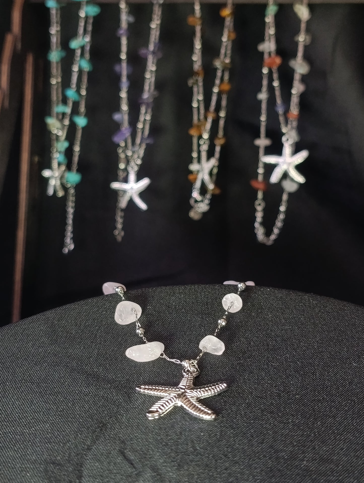 Omaggio 🖤 collana stella e pietre colorate