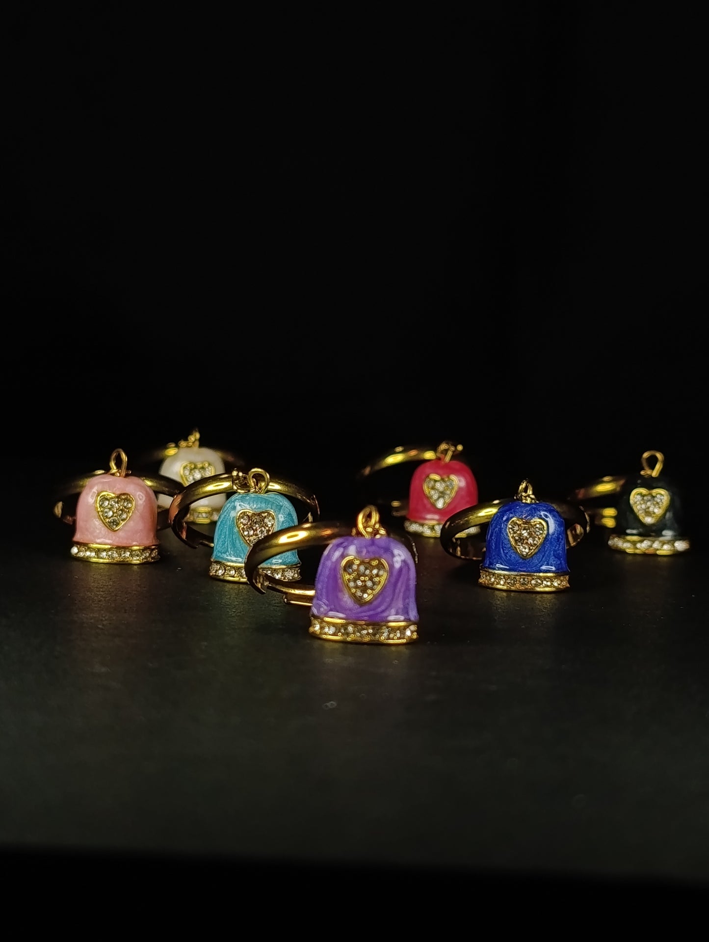 Omaggio 🖤 anello campana