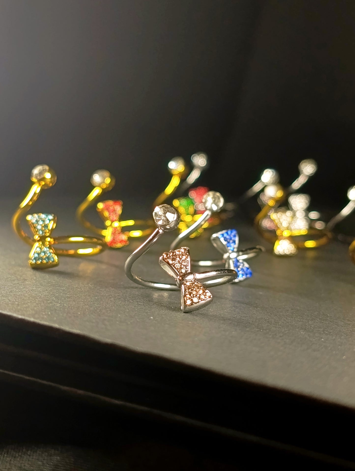 Omaggio 🖤 anello fiocco
