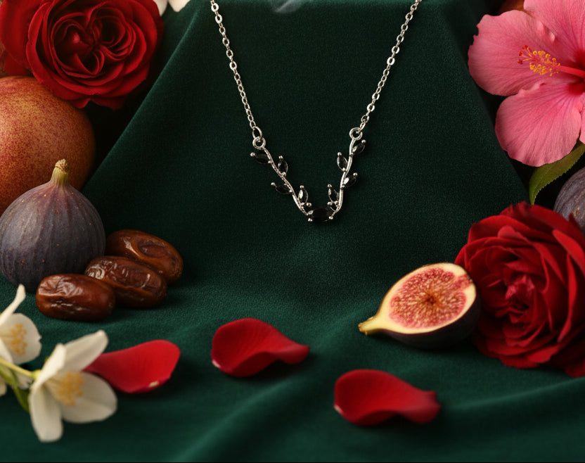 Collana edera velenosa 🖤 bijoux con cristalli a foglia