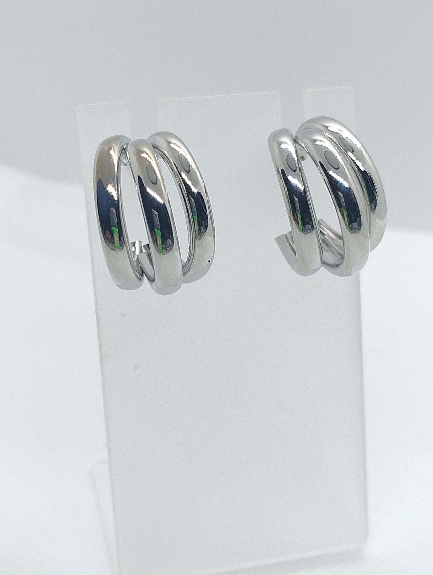 (omaggi)Orecchini Doppio Cerchio – Eleganza silver